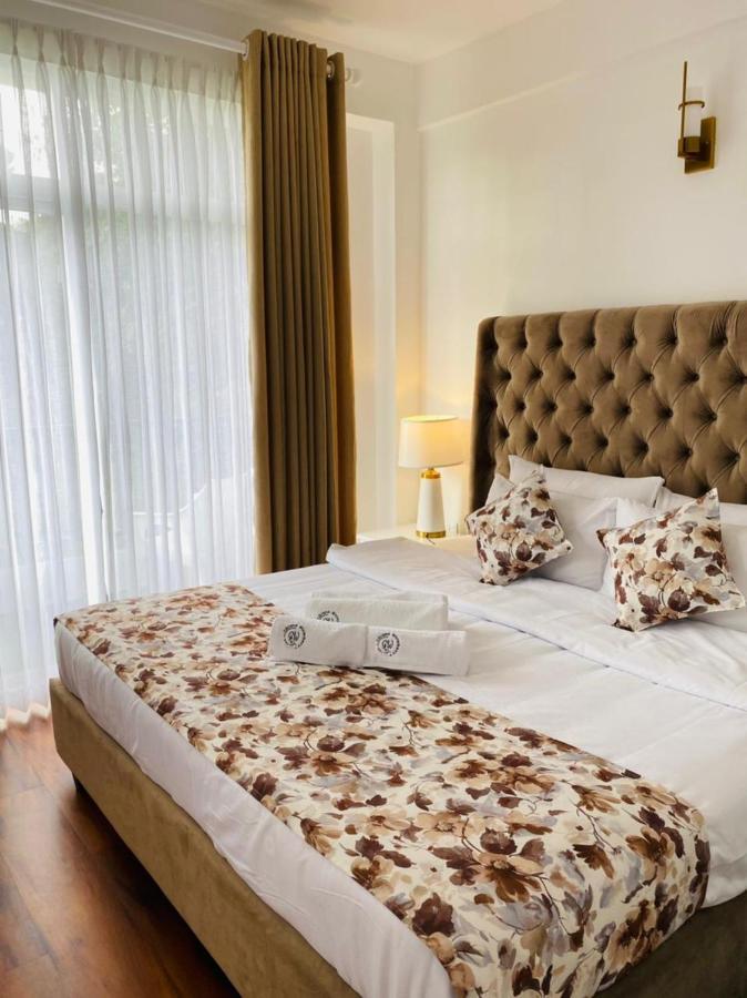 Grand Winterberry - Lake View Luxury Residence Nuwara Eliya Exterior foto